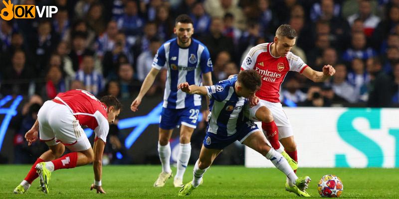 Arsenal và Porto phân định thắng thua trên chấm 11m