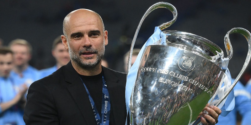 Pep Guardiola vô địch cùng Mancity