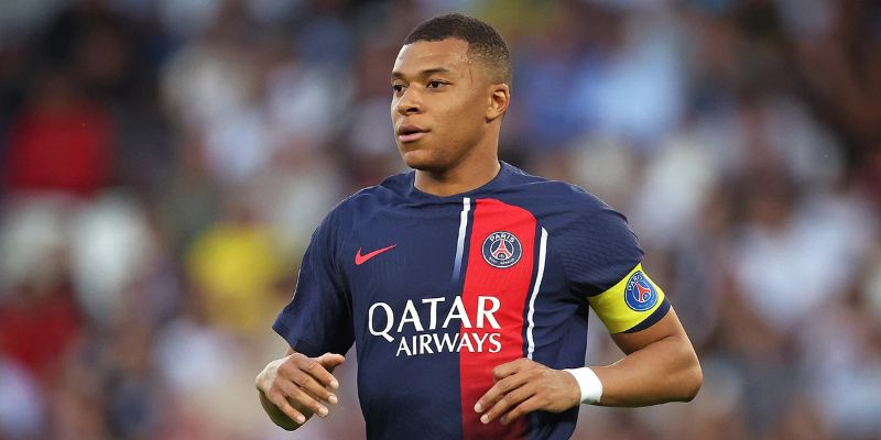 Điều kiện để Kylian Mbappe có thể chạm trán Real Madrid 