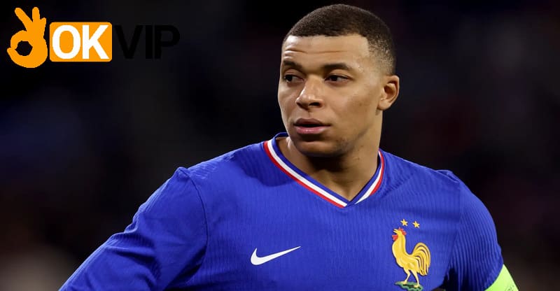 Một số thông tin cá nhân cơ bản về chàng cầu thủ người Pháp Mbappe