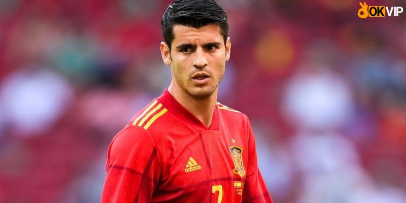 Alvaro Morata cống hiến cho đội tuyển quốc gia Tây Ban Nha