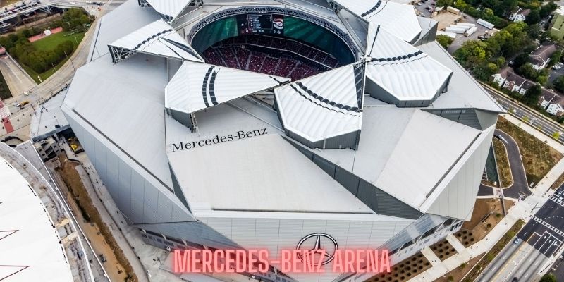 Sân Mercedes Benz Arena